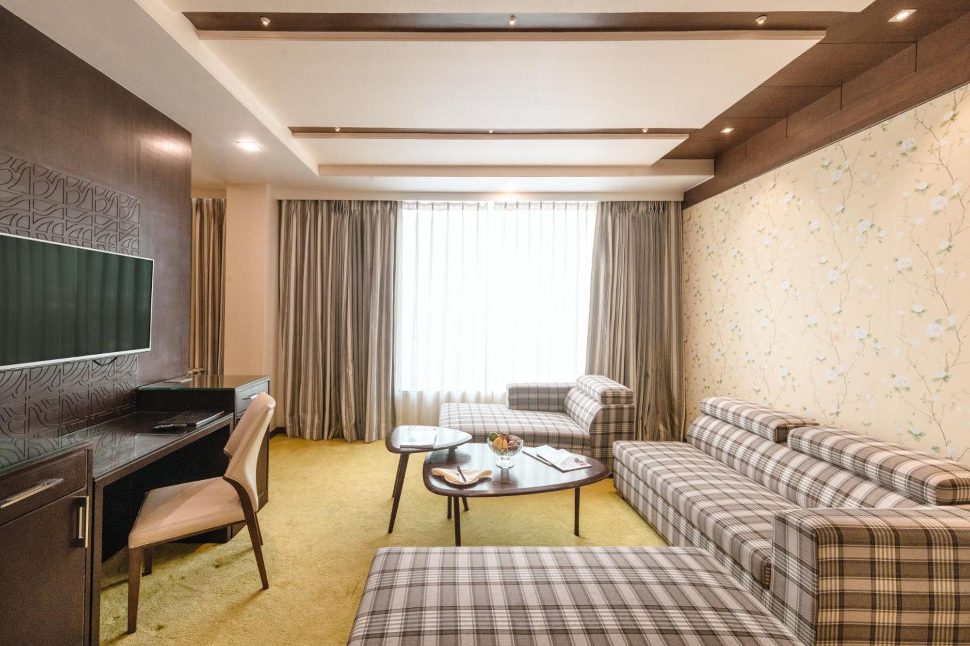 แกรนด์ ซีเนีย อัชเมอร์ Hotel อัจเมอร์ ภายนอก รูปภาพ