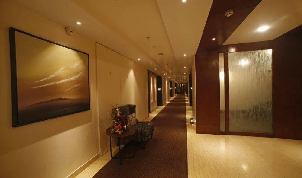 แกรนด์ ซีเนีย อัชเมอร์ Hotel อัจเมอร์ ภายนอก รูปภาพ
